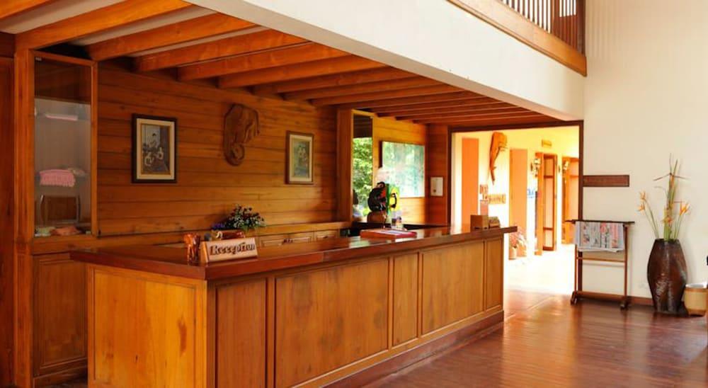 Riverhouse-The Teak House Mae Sariang Εξωτερικό φωτογραφία