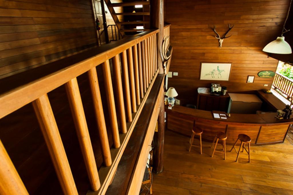 Riverhouse-The Teak House Mae Sariang Εξωτερικό φωτογραφία