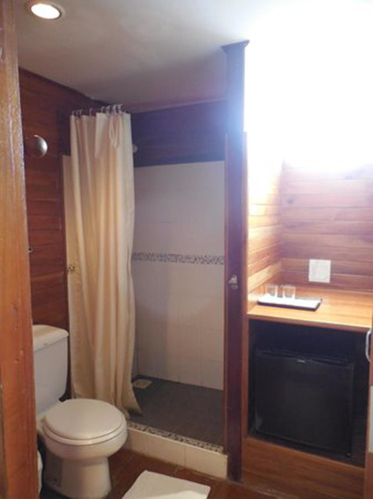 Riverhouse-The Teak House Mae Sariang Εξωτερικό φωτογραφία
