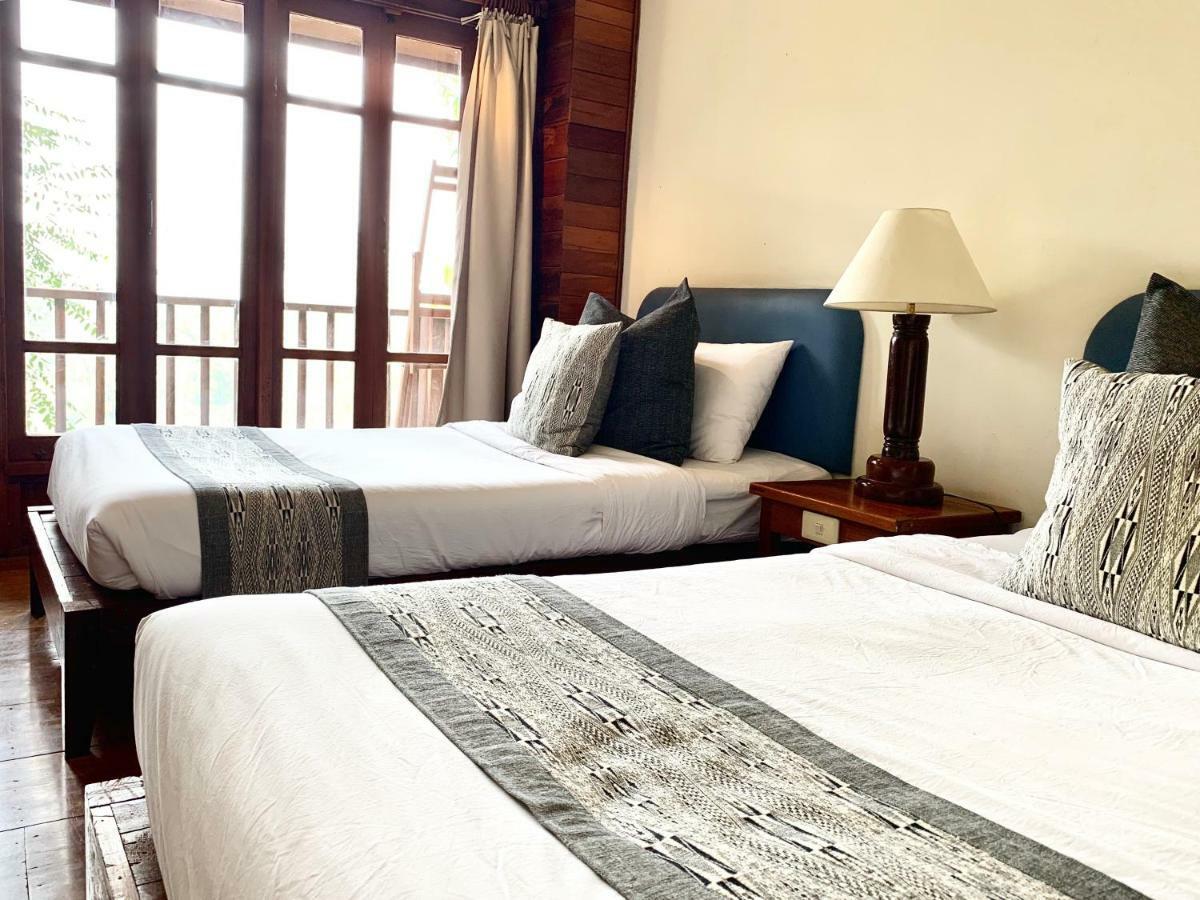 Riverhouse-The Teak House Mae Sariang Εξωτερικό φωτογραφία