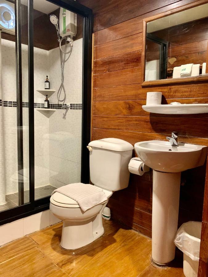 Riverhouse-The Teak House Mae Sariang Εξωτερικό φωτογραφία